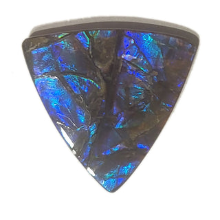 3861124 - Freeform - Triangle (Grade: A- / A1)