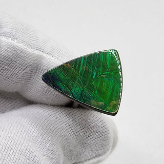 4670325 - Freeform - Triangle (Grade: A+ / A3)